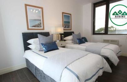 Aisiki Living at Upton Road, Multiple 1, 2, or 3-Bedroom Apartments, King or Twin Beds with Free WiFi & Parking Space - Foto 64