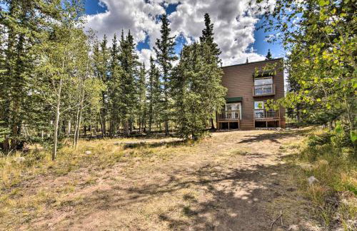 Woodsy Cabin Hideaway with Deck Hike, Fish, Escape - Foto 24