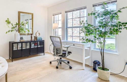 Bright & Luxury Entire House in Peaceful Neighborhood - Foto 10