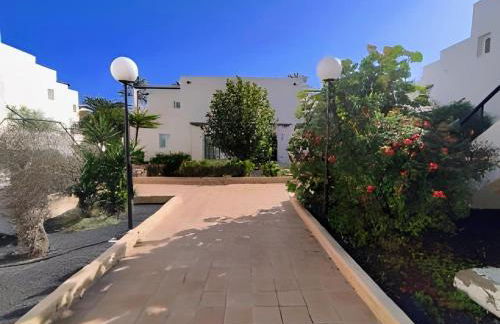 Red Hibiscus Corralejo iRent Fuerteventura - Photo 35