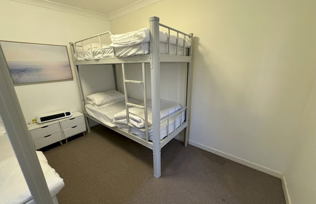 Ryan St Apartments - Photo 7