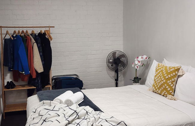 U Suites on Webb - Photo 45