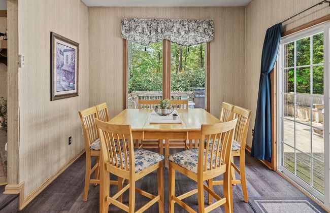 Harmony Ridge by Avantstay Large Deck w Hot Tub Forest Views - Foto 17