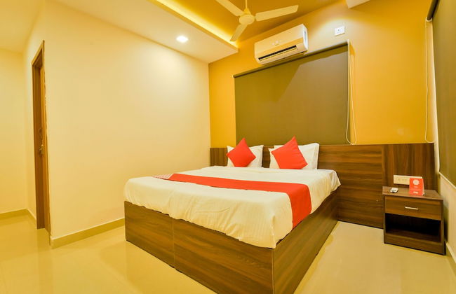 OYO 14271 Modern Studio Near Lulu Mall - Foto 2