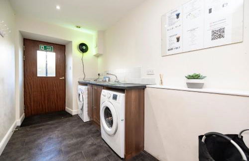 Stunning Country House - Cinema, Games Room & Hot Tub - Foto 63