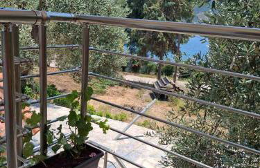 Trikeri Inn - Photo 5