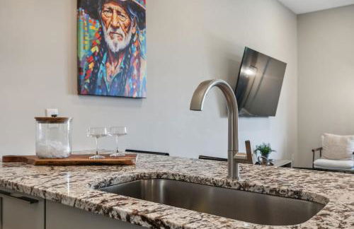 Country Music Themed Goodrich Ave by SkyRun Nashville - Foto 42