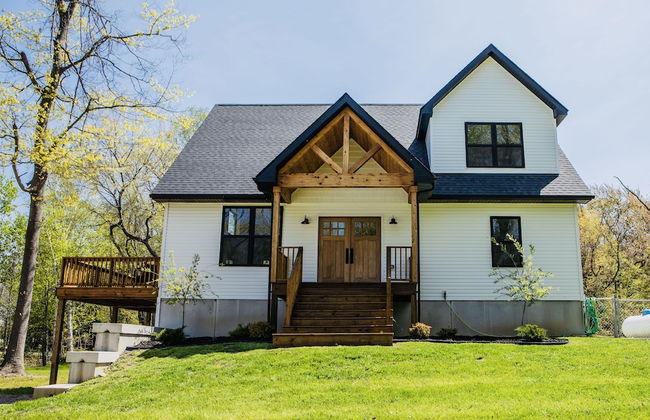 Amazing Lake House With Beach Access 4 Bedroom Home by RedAwning - Foto 63