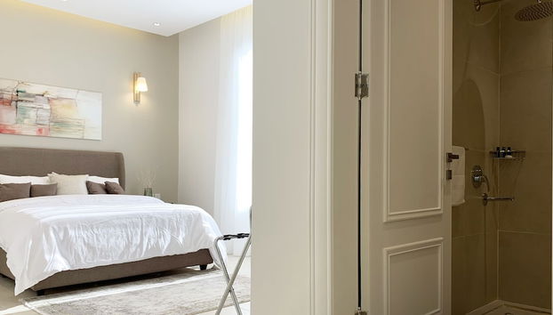 Kease Yasmin E-5 Royal touch GX67 - Foto 4, Habitación