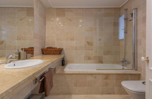 SF Marbella Luxury Beach Apartment - Jardines de las Golondrinas - Photo 31