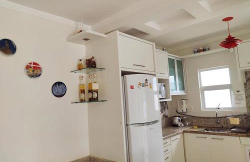 Cobertura em Canasvieiras - Vista para o Mar - 50 mtrs da Praia - Centro Canasvieiras - Foto 14