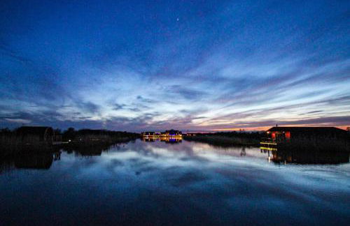 Lakeside Fishing Lodges - Foto 17