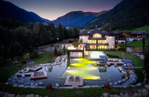 FONTIS luxury spa lodge - Photo 4