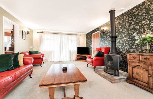 2-Bed Home with Free Parking - 2 min Walk to Bus - Foto 6