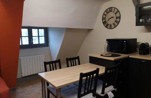 Le Perchoir (Hotel de ville / 40m22 / 1ch / 2-4pers ) - Foto 9