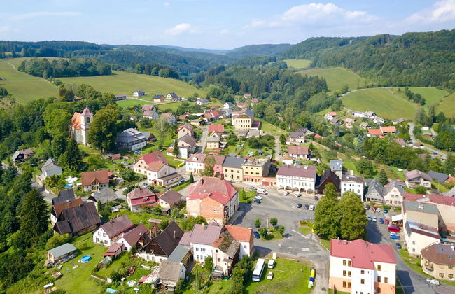 3 bedroom House in Stárkov with swimming pool and garden - Photo 43