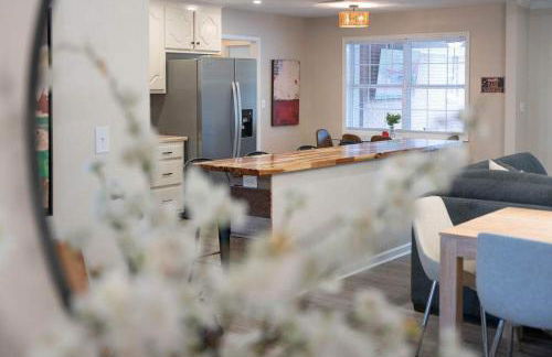 15 Min to UA Private Heated Pool Huge Yard Luxe Master - Foto 61