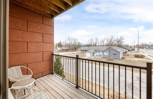 Trailside Charm TART Trail Downtown - Foto 7