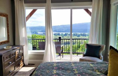 Panoramic River Views - Nature Framed in Every Window - Photo 46