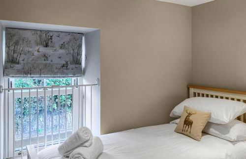 Aeron Villa - Photo 18