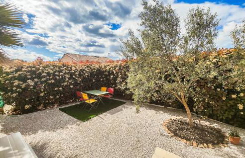 2 Bedroom Nice Home In Cessenon-Sur-Orb - Foto 13