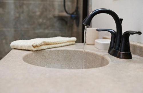 Cabin Oasis - Nestled in the Woods Seclusion - Foto 37