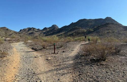 4 Bedrm 2 Ba Office WiFi Hiking House Central Phx - Foto 46