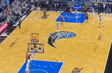 3 Bedroom Villa with Poolside Cinema and Games Room Close to theme Parks sleeps 6 - Photo 61