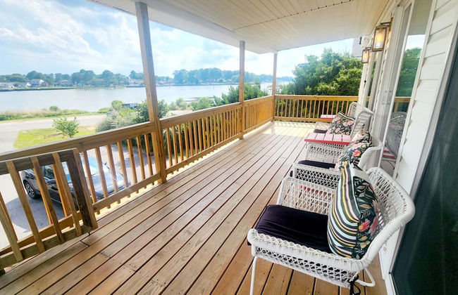 The Graceful Pelican Lakeview w Kayaks and Trail - Foto 19