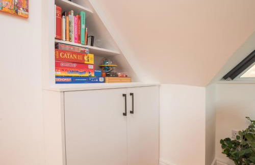 Radiant Penthouse on the Banks of the Thames - Pass the Keys - Photo 29