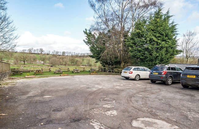 Cosy Apartment Above Village Pub - Photo 32