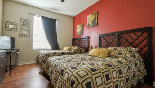 2 Bedroom private lakeview by Conference Center and Epic Universe walking distance - Foto 3