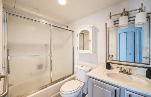 Legacy at Imperial Village 201 I 2 Bed 2 Bath - Foto 5