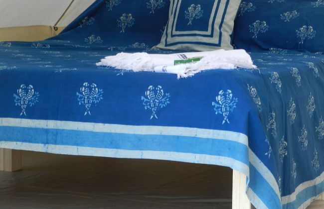 Cosy 5m Bell Tent Glamping in Rural Herefordshire - Foto 4