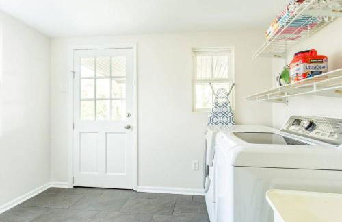 Open and Comfy home near Downtown-Folly Beach - Foto 23