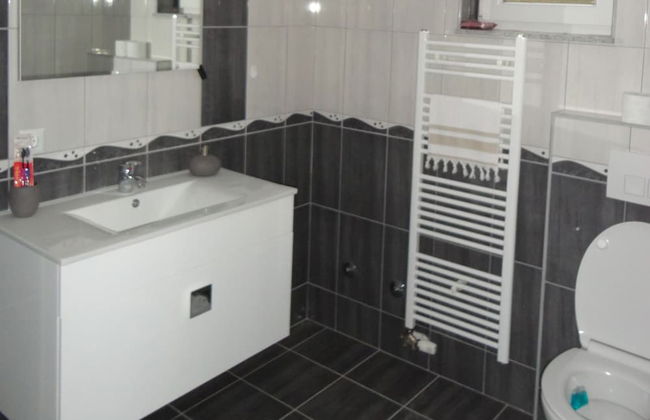 Apartments A&D - Photo 16