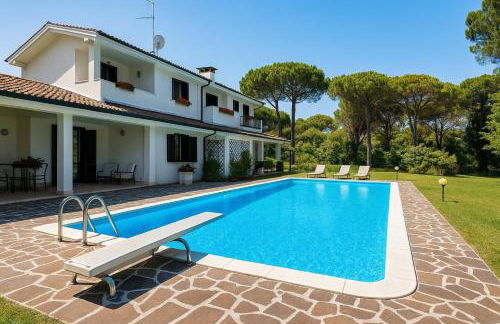 Villa by the Sea and Pool - Foto 2