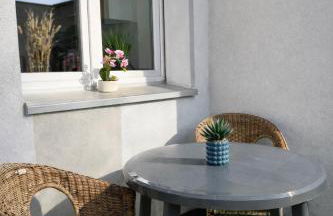 Modern City Apartment with 3 Beds & Smart TV - Foto 9