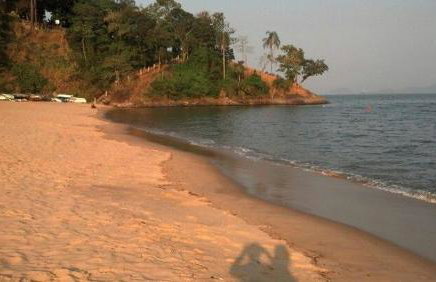 Casa ampla, 4 quartos, com piscina e área gourmet - Praia Brava - Mangaratiba RJ - Foto 16