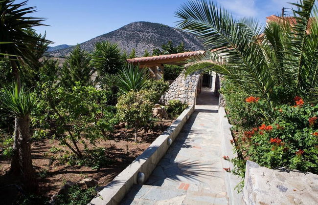 Feels Like Your Home at Ermioni - Photo 41