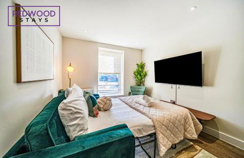 Brand New Town Center, Free Fast WiFi, Balcony By Redwood Stays - Foto 83