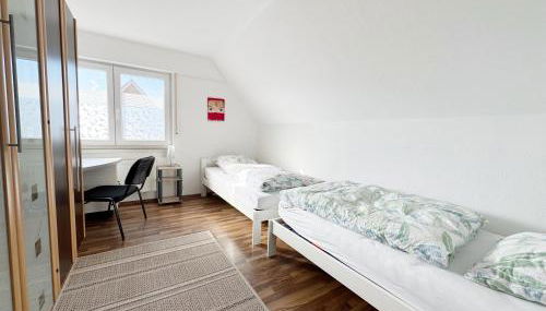 Gesamte Oberwohnung 3 Betten 2 Schlafzimmer - Photo 3