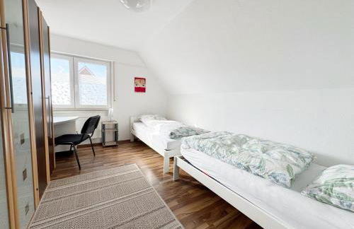 Gesamte Oberwohnung 3 Betten 2 Schlafzimmer - Foto 3