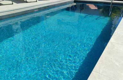 VillasRoyale León - heated pool and barrier free access - Photo 18