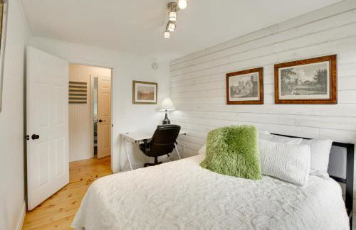 Beautiful Falmouth Condo with Patio Near Portland! - Foto 17