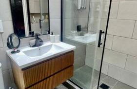 Apartment A, Restful,Cozy, close Sunland Park Mall - Foto 25