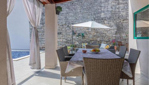 Gorgeous Home In Kresini With Wifi - Foto 3