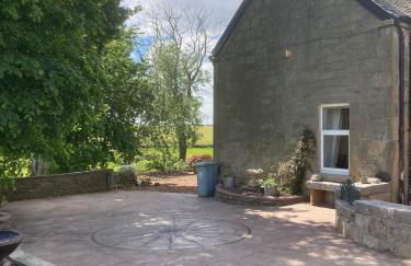 Marshill Farmhouse - Photo 11