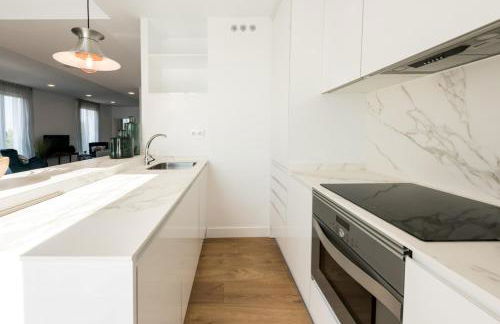 Plaza de España Skyline - Photo 42