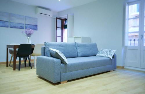 Pretty town hall apartment - Foto 8